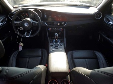Alfa Romeo Giulia II Sedan Facelifting 2.0 Turbo 280KM 2020 Alfa Romeo Giulia TI 2020 2.0l 2.0 Benzyna 280KM, zdjęcie 8