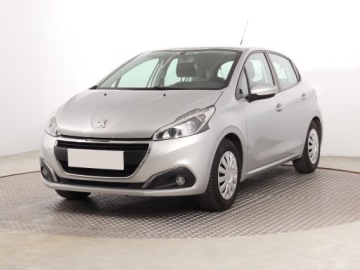 Peugeot 208 I Hatchback 5d Facelifting 1.2 PureTech 82KM 2017 Peugeot 208 1.2 PureTech, Salon Polska, zdjęcie 1