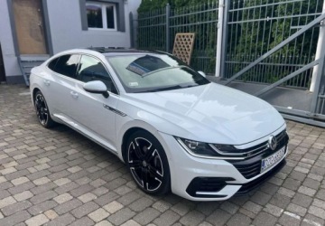 Volkswagen Arteon Fastback 2.0 TSI 280KM 2018 Volkswagen Arteon Volkswagen Arteon 2.0 TSI 4Motion R-Line DSG 2.0 Benzyna, zdjęcie 1