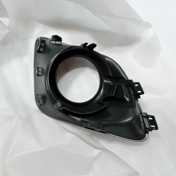 РАМА ASX OUTLANDER ГАЛОГЕННАЯ РЕШЕТКА СПРАВА СЛЕВА КОМПЛЕКТ 8321A384 8321A383