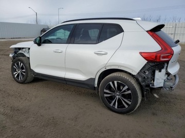Volvo XC40 2025 Volvo XC 40 Plus 2025 2.0l 2.0 Benzyna 247KM, zdjęcie 1