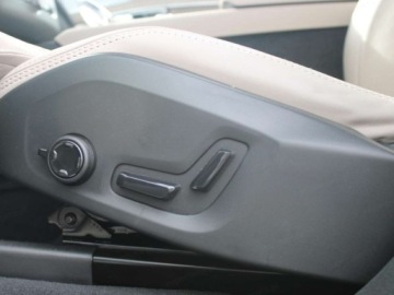 Volvo XC90 II SUV Plug-In Facelifting 2024 2.0 T8  455KM 2026 VOLVO XC90 T8 AWD Plug-In Hybrid Plus Bright 2.0 (455KM) 2026, zdjęcie 5