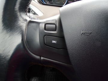 Peugeot 2008 I SUV 1.6 VTi 120KM 2013 PEUGEOT 2008 1.6 BENZ 120 KM ZAREJESTROWANY AUTO Z NIEMIEC, zdjęcie 17
