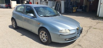 Alfa Romeo 147 Hatchback 1.6 i 16V T.Spark 120KM 2002 ALFA ROMEO 147 1.6 16V T.SPARK, klimatyzacja, elektryka, alufelgi, zdjęcie 1