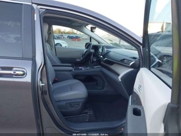 Toyota Sienna III 2024 Toyota Sienna Toyota Sienna XLE FWD 8-Passenger 2.5 Benzyna 189KM, zdjęcie 11