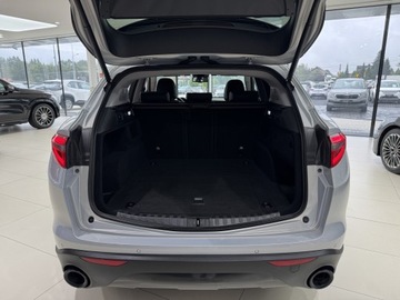 Alfa Romeo Stelvio SUV Facelifting 2.0 Turbo 200KM 2021 Alfa Romeo Stelvio Sprint Q4 / 1 właściciel / Salo, zdjęcie 15