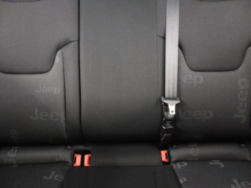 Jeep Renegade SUV 1.6 E-TorQ 110KM 2017 Jeep Renegade 1.6 E-torQ, Klima, Tempomat, zdjęcie 9