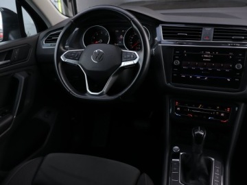 Volkswagen Tiguan II SUV 1.5 TSI EVO 150KM 2020 VW Tiguan 1.5 TSI, Salon Polska, Serwis ASO, DSG, zdjęcie 6