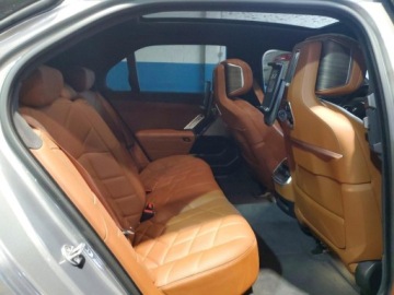 BMW Seria 7 G70 2023 BMW Seria 7 760XI 2023 4.4 Benzyna 536KM, zdjęcie 10