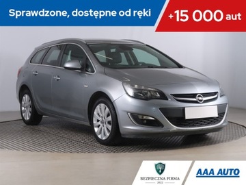 Opel Astra J Sports Tourer Facelifting 2.0 CDTI ECOTEC 165KM 2013 Opel Astra 2.0 CDTI, 162 KM, Automat, Navi, Klima