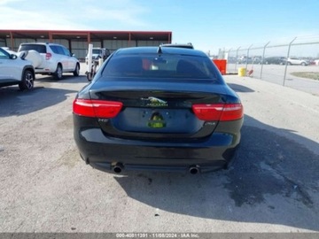 Jaguar XE Sedan 2.0 i4 240KM 2017 Jaguar XE Jaguar XE Prestige, od ubezpieczalni 2.0 Benzyna 240KM, zdjęcie 6