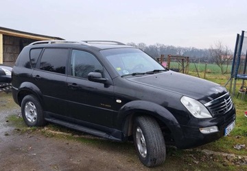  SsangYongKGM Rexton SsangYongKGM Rexton 3.2 Benzyna 220KM, zdjęcie 3