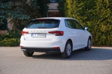 Skoda Fabia IV 1.0 MPI 80KM 2023 Skoda Fabia SalonPL, Kamera, Czuj. park., Klima, FrontLine Assist, Tempoma, zdjęcie 4