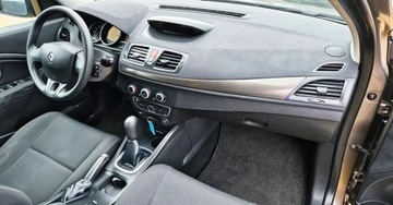 Renault Megane II Kombi 1.6 16V 100KM 2009 Renault Megane 1.6 16V BENZYNA klimatyzacja 5 drzwi super OKAZJA pole, zdjęcie 33