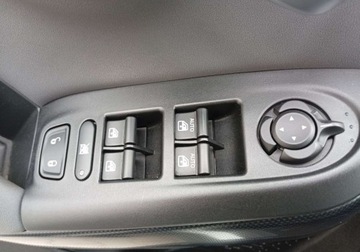 Fiat 500X Crossover 1.4 16V Mair 140KM 2015 Fiat 500X Zarejestrowany - benzyna - 1,4 - 140 KM - wersja POP STAR 1.4, zdjęcie 19