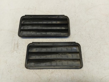 TESLA MODEL 3 KRATKA WENTYLACYJNA 1098751-00-C