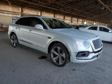 Bentley Bentayga 2017 Bentley Bentayga 2017r., 4x4, 6.0L, zdjęcie 1