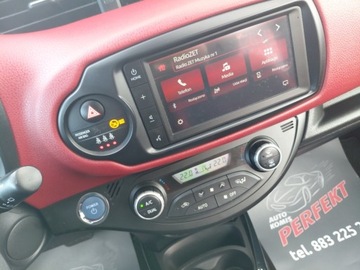 Toyota Yaris IV 2019 Toyota Yaris Hybryda Automat Kamera Radar Asystent 1.5 Hybryda 75KM, zdjęcie 23