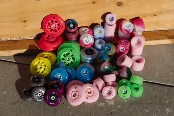 СВЕТЯЩИЕСЯ КОЛЕСА LUMINOUS FLAMINGO 110MM ДЛЯ РОЛИКОВ