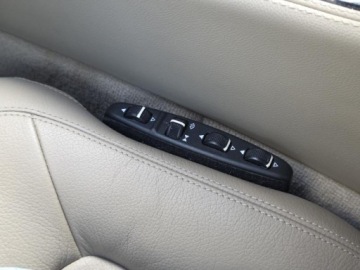 Mercedes CLS W218 Coupe 250 CDI BlueEFFICIENCY 204KM 2013 MERCEDES CLS 250 CDI 2.2l diesel 204KM Przebieg: 137,768km Zadbane wnętrze, zdjęcie 6