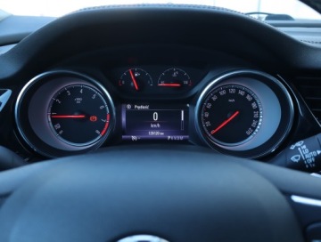 Opel Insignia II Grand Sport 1.5 Turbo 165KM 2017 Opel Insignia 1.5 Turbo, Salon Polska, Serwis ASO, zdjęcie 10