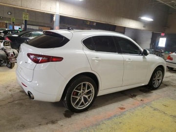 Alfa Romeo Stelvio SUV Facelifting 2.0 Turbo 280KM 2021 Alfa Romeo Stelvio TI 2021 2.0l 2.0 Benzyna 280KM, zdjęcie 3
