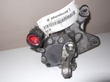 BMW 1 E82 M1 ČERPADLO SERVA 7845419