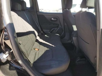 Jeep Renegade 2020 Jeep Renegade 2020r., Latitude, od ubezpieczalni 2.4 Benzyna 180KM, zdjęcie 9