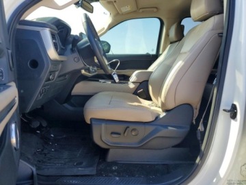 Ford Expedition III 2023 Ford Expedition Max XLT 2023 3.5 Benzyna 380KM, zdjęcie 7