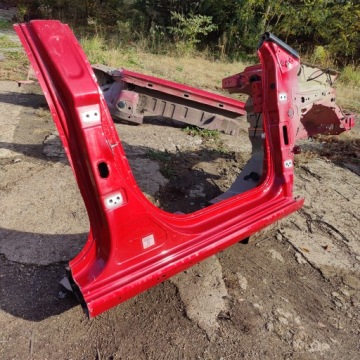 CITROEN C3 III ЧЕТВЕРТЬ РАМА СТОЙКА ПРАВАЯ