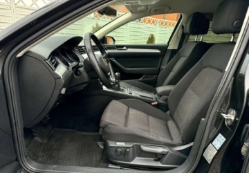 Volkswagen Passat B8 Variant 2.0 TDI BlueMotion SCR 150KM 2018 Volkswagen Passat Volkswagen Passat 2.0 TDI BMT Comfortline 2.0 Diesel, zdjęcie 7