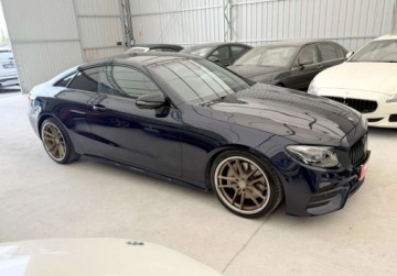Mercedes Klasa E W213 2019 Mercedes-Benz Klasa E E350 Coupe Amg-line 300 KM Bezwypadkowy Warszawa, zdjęcie 13