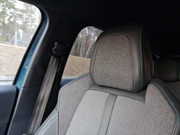 Peugeot 3008 II 2023 Jak nowy - Peugeot 3008 1.2 PureTech mHEV Allure Pack S&amp;S e-DCS6, zdjęcie 7