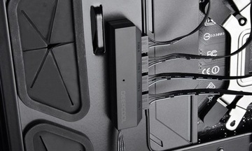 Хаб для вентиляторов DeepCool FH-04