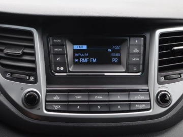 Hyundai Tucson III SUV 1.6 GDI 132KM 2016 Hyundai Tucson 1.6 GDI, Salon Polska, Serwis ASO, zdjęcie 15