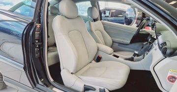 Mercedes CLC 1.8 (180 Kompressor) 143KM 2010 Mercedes-Benz CLC 1.8 Kompressor 143KM Polskorzana tapicerka 1.8 Benzyna, zdjęcie 7