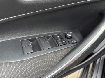 Toyota Corolla XII TS Kombi Facelifting 2.0 Hybrid Dynamic Force 196KM 2025 Toyota Corolla 2.0 Hybrid Comfort Seria E21 (2019-, zdjęcie 17