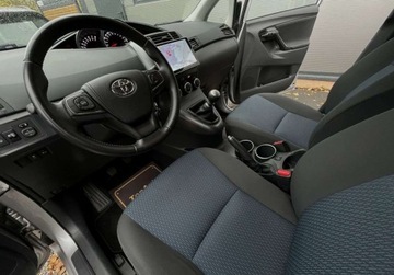 Toyota Verso Minivan Facelifting 1.6 Valvematic 132KM 2016 Toyota Verso 1.6 33.000KM GWARANCJA ZAREJESTROWANA Kamera navi 2KPL KOL, zdjęcie 17