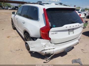 Volvo XC90 II 2016 Volvo XC 90 2016 VOLVO XC90 HYBRID T8 MOMENTUM 2.0 Hybryda Plug-in 313KM, zdjęcie 6
