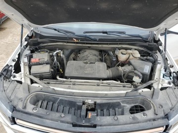 Chevrolet Suburban GMT900 2021 Chevrolet Suburban K1500 High Country 2021 6.2l 6.2 Benzyna 420KM, zdjęcie 6