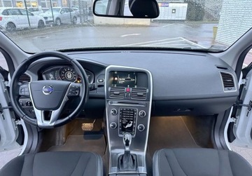 Volvo XC60 I SUV Facelifting 2.0 T5 DRIVE-E 245KM 2016 Volvo XC 60 XC 60 2.0 BENZ 245 KM 2016r Warszawa, zdjęcie 5