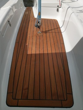 Саксонская парусная яхта Viva 700 2024 R