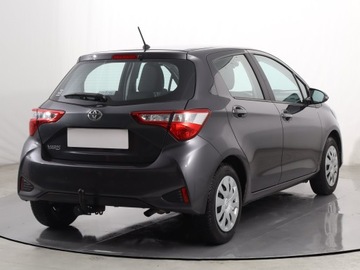 Toyota Yaris III Hatchback 5d Facelifting 2017 1.5 Dual VVT-iE 111KM 2019 Toyota Yaris 1.5 Dual VVT-i, Salon Polska, zdjęcie 4