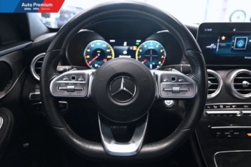 Mercedes Klasa C W205 Kabriolet Facelifting 1.5 200 184KM 2019 Mercedes-Benz Klasa C C200 4MaticFV23kamera cofania AMG line 1.5 184KM, zdjęcie 8