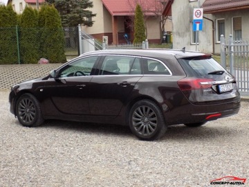 Opel Insignia I Sports Tourer Facelifting 2.0 CDTI ECOTEC 130KM 2014 Opel Insignia COSMO 130 Navi Parkdistance 2.0 Diesel 130KM, zdjęcie 16