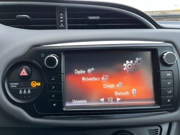 Toyota Yaris III Hatchback 5d Facelifting 1.33 Dual VVT-i 99KM 2015 Toyota Yaris 1.3 benzyna 99 KM automat zarej w PL zadbany mozliwa zam, zdjęcie 18