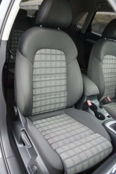 Audi Q3 I SUV Facelifting 2.0 TDI 150KM 2015 Audi Q3 2.0 TDI CR 150 KM, Lift, 4x4, Navi, Biksenon, Maly przebieg, GWARA, zdjęcie 28