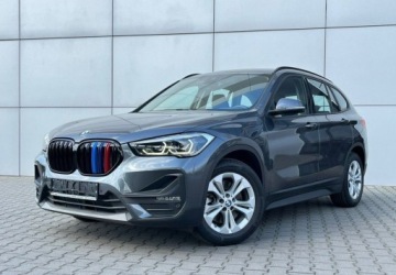 BMW X1 F48 Crossover Plug-In 1.5 25e 220KM 2021 BMW X1 xDrive Plug-In PDC Automat Led Navi Tempomat FV23 1.5
