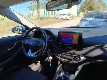 Hyundai i30 III Hatchback Facelifting 1.0 T-GDI 120KM 2023 HYUNDAI I30 1.0 T-GDI 120KM przebieg 39 tyś km LAKIER PERŁA METALIK r. 2023, zdjęcie 18