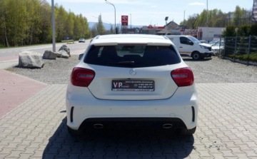 Mercedes Klasa A W176 Hatchback 5d Facelifting 200 d 136KM 2015 Mercedes-Benz Klasa A 200CDI 136KM AMG Line Niski przebieg Biksenon Skora, zdjęcie 5